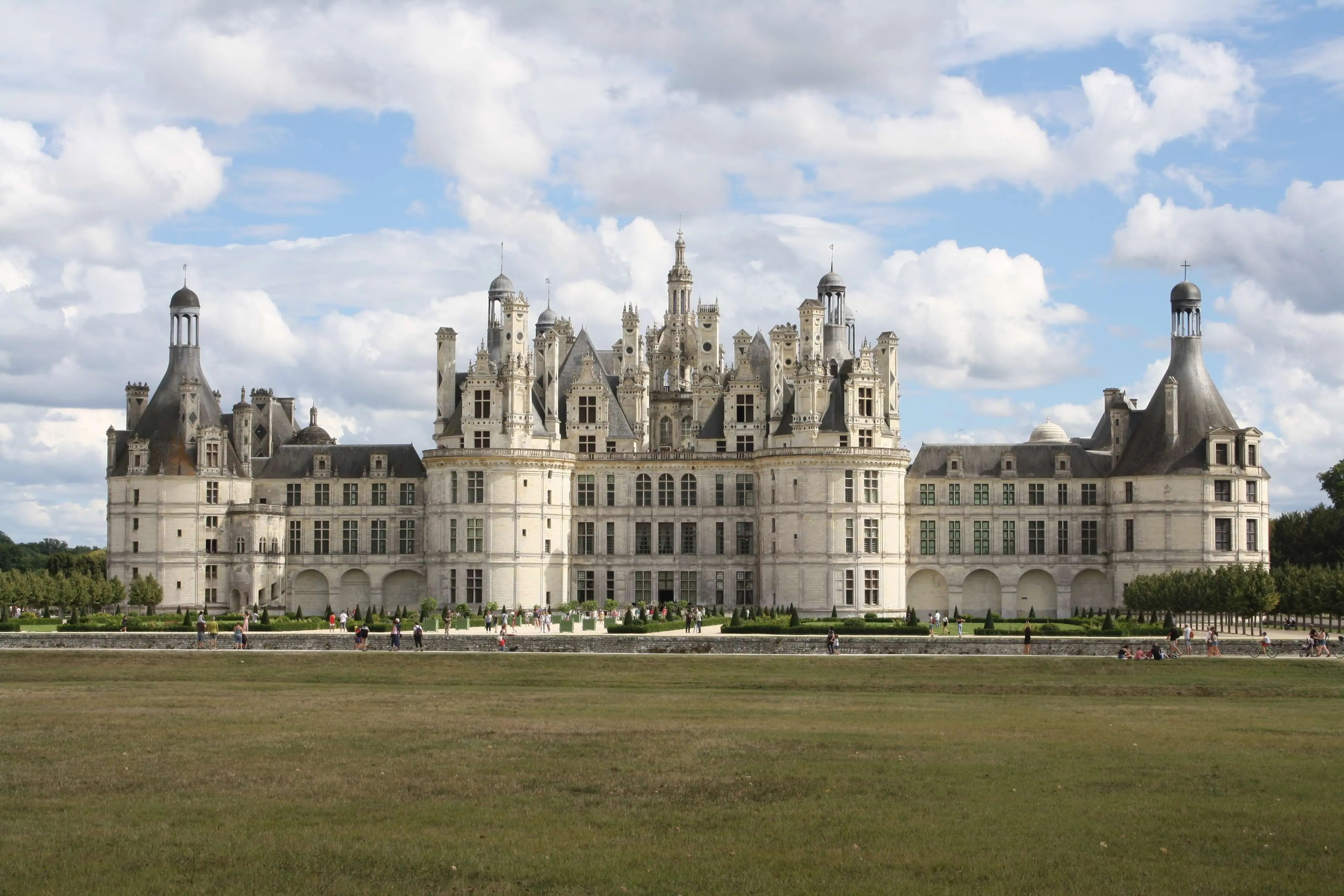 Real Image 2024 -The Château de Chambord in Chambord, Centre-Val de Loire.