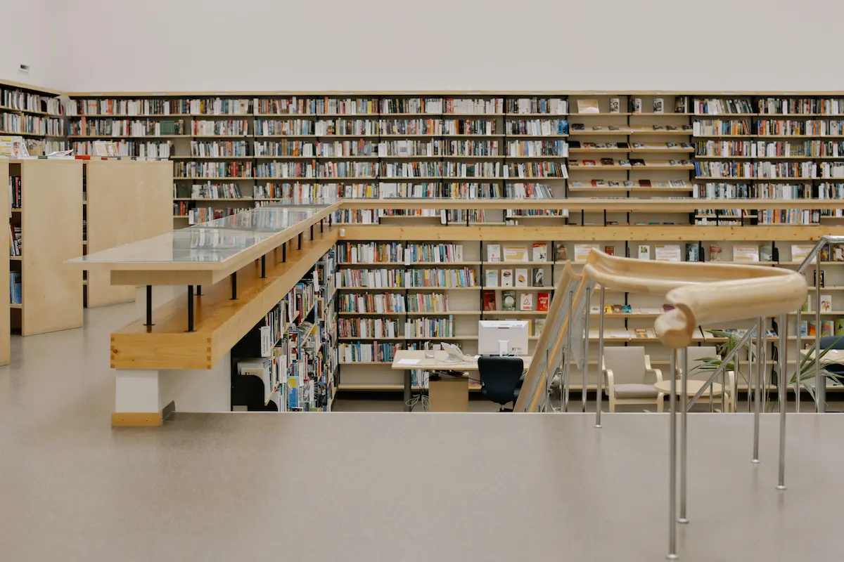 A university architecture studio, equipped with design tools and workspaces.