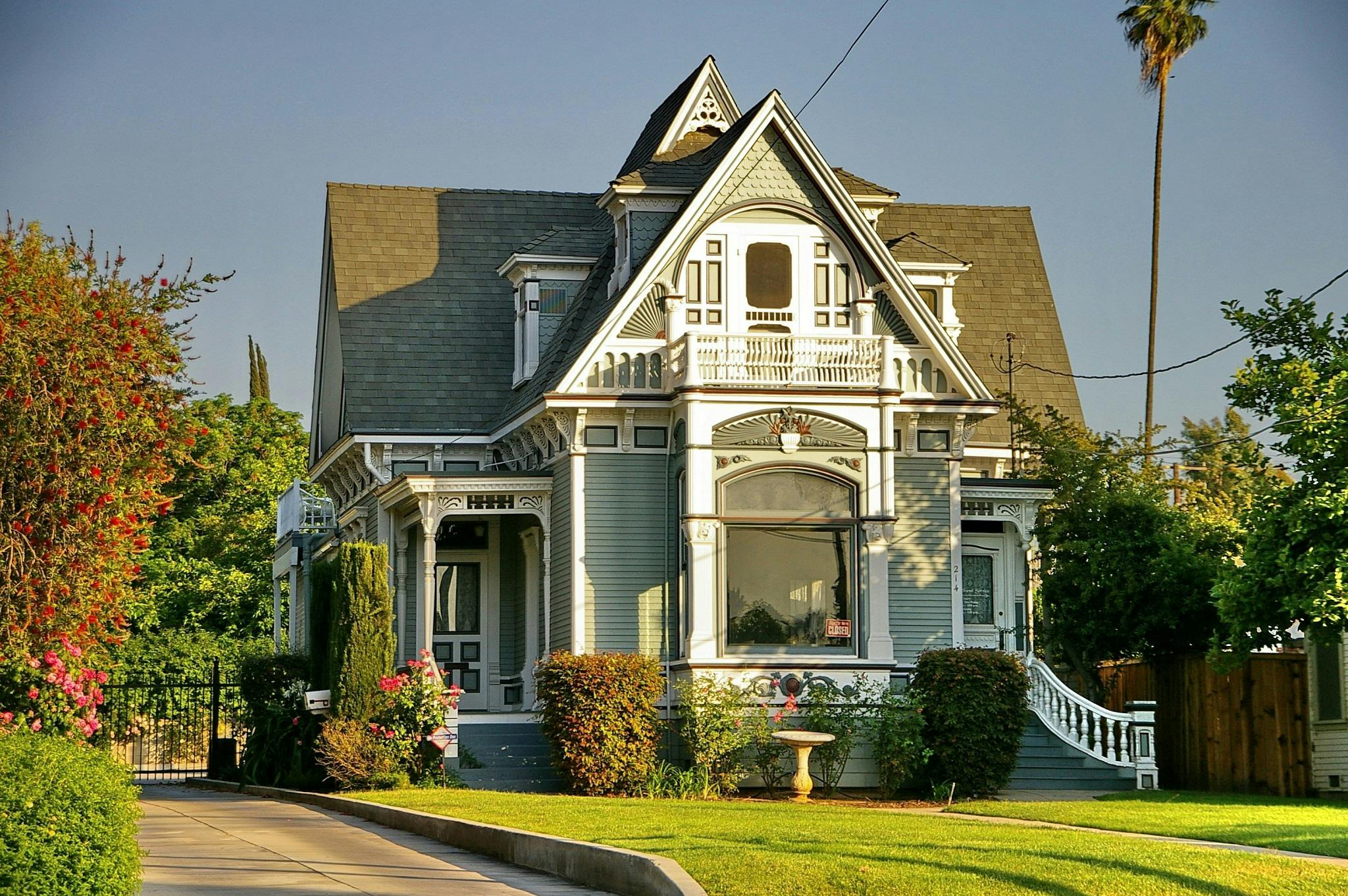 Well-preserved 1850s house with original exterior