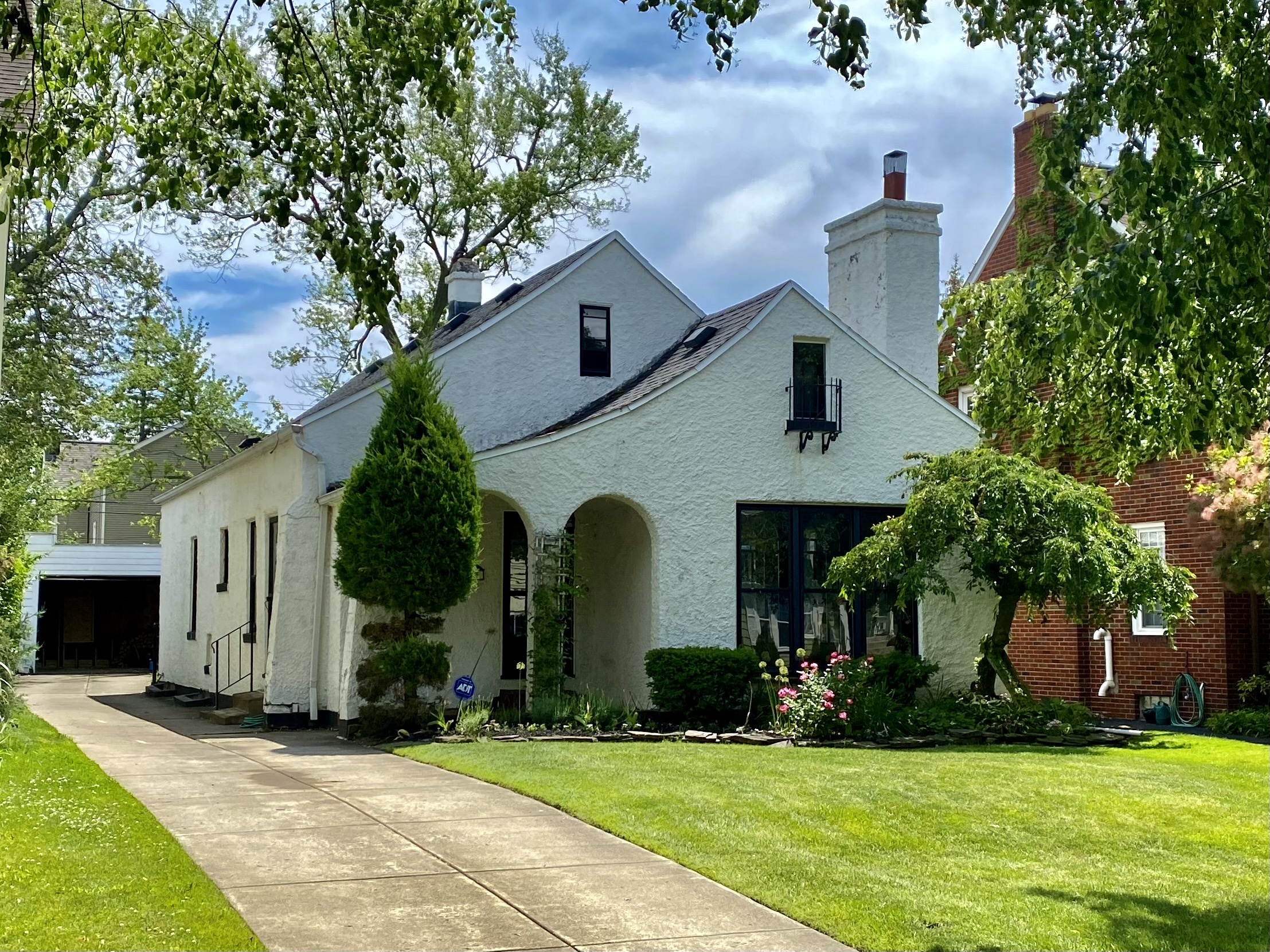 Spanish Colonial Revival house from the 1940 period.