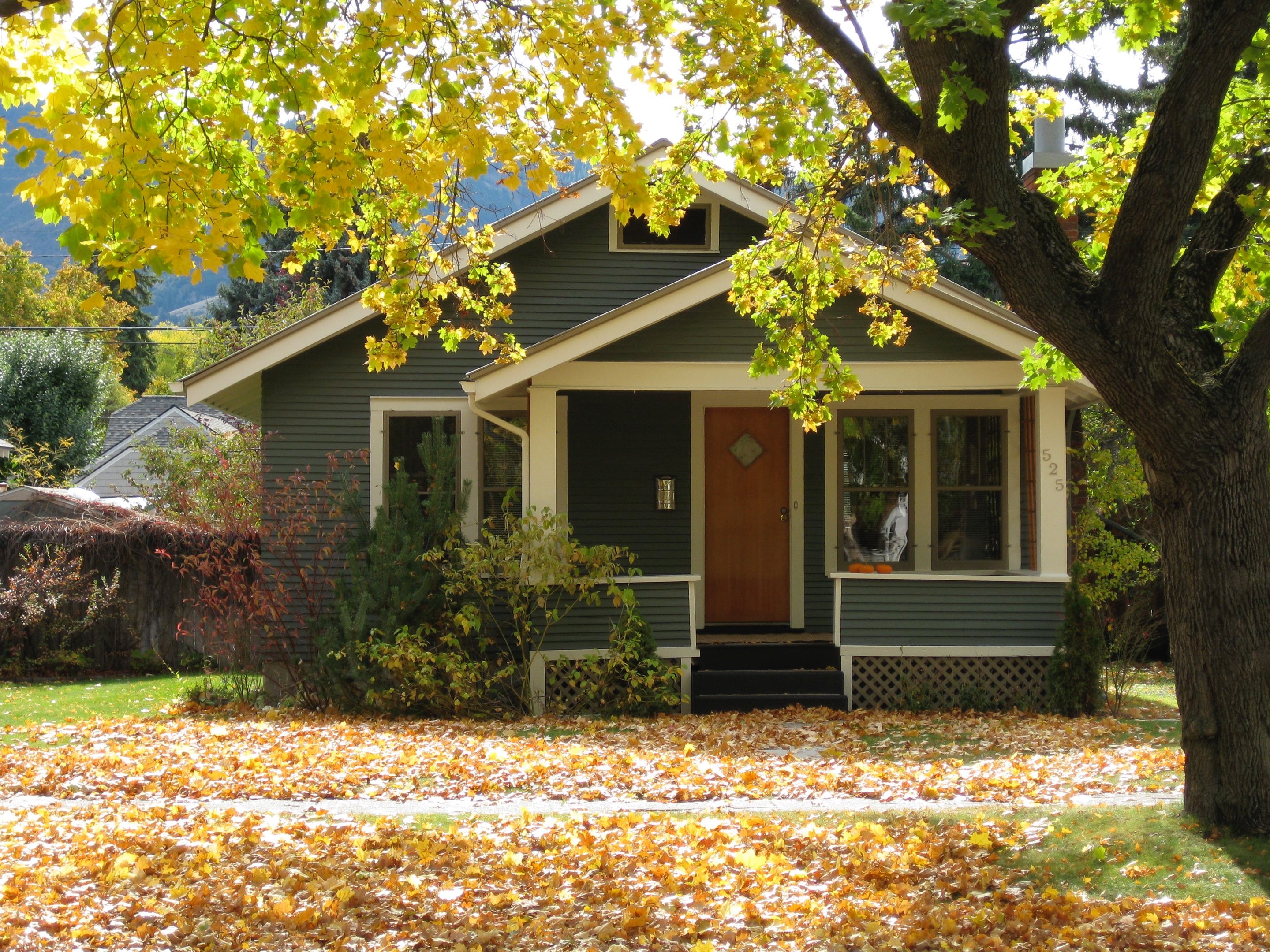 1930s Sears Craftsman bungalow with gabled roof and porch.