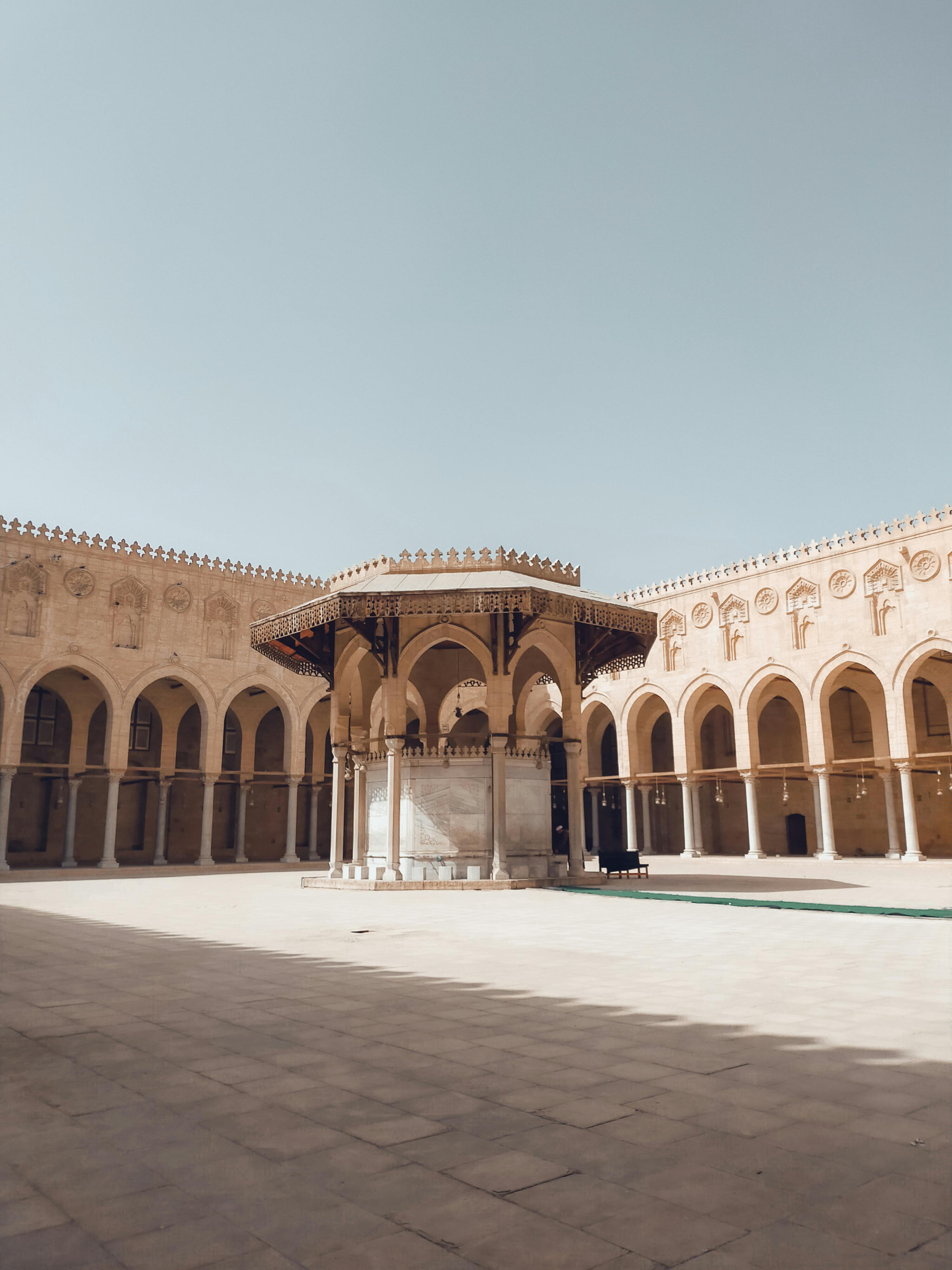 Islamic architecture at Sultan Al-Mu'ayyad Mosque, Cairo.