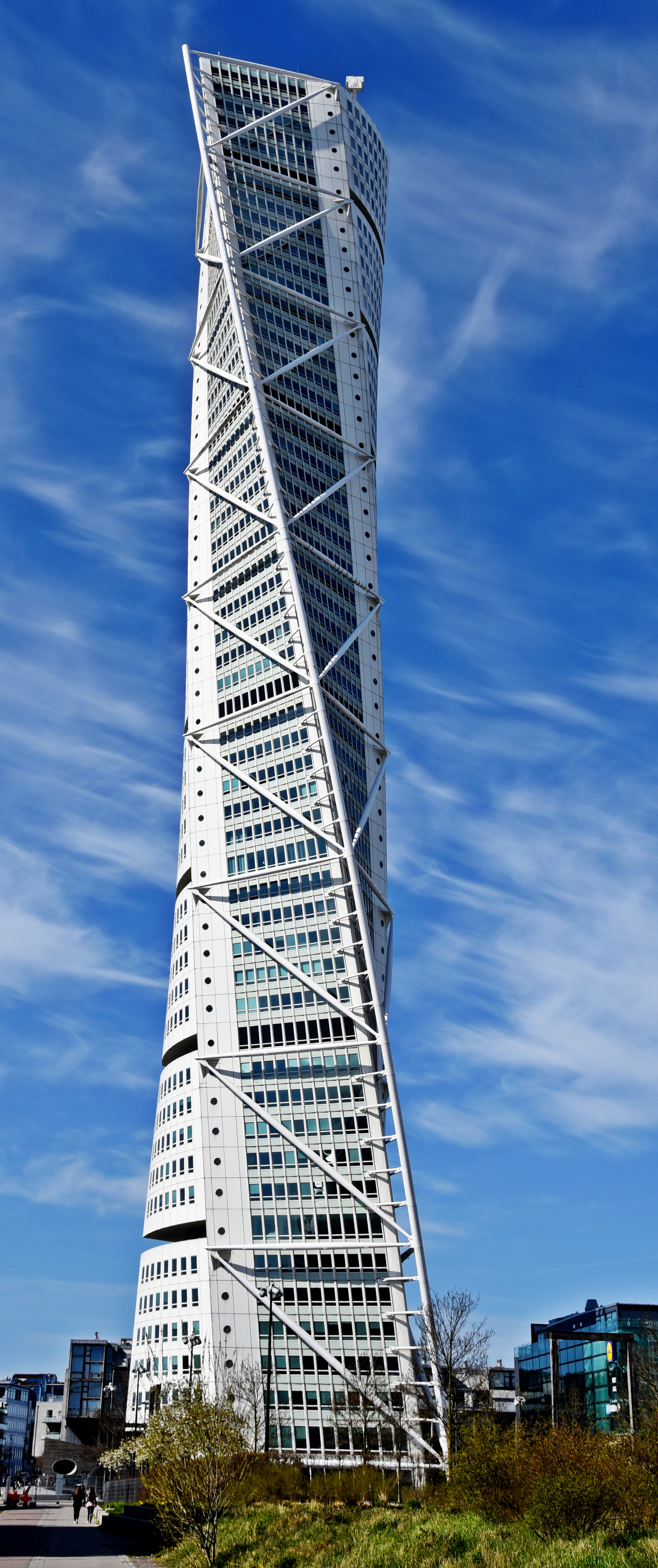 Turning Torso tower in Malmö, Sweden, showing Santiago Calatrava's twisting high-rise form.
