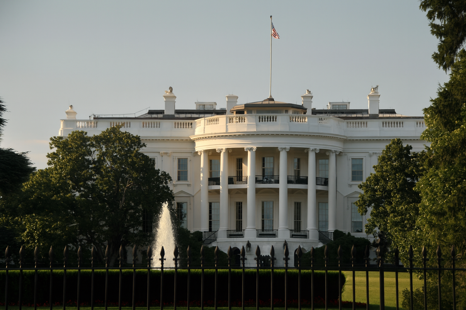 The White House showcasing grandeur and authority.